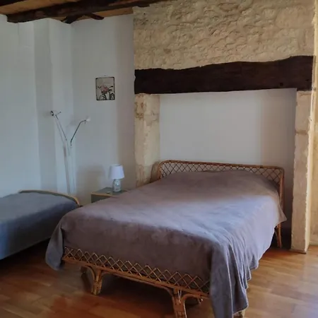 Maison De Caractere A Lascaux